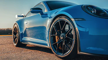 Porsche 911 GT3 - profile