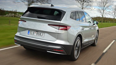 Skoda Enyaq iV 80 - rear action