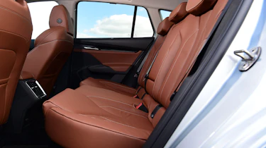Skoda Enyaq iV 80 - rear seats