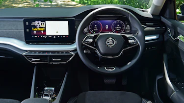 Skoda Octavia iV - dash