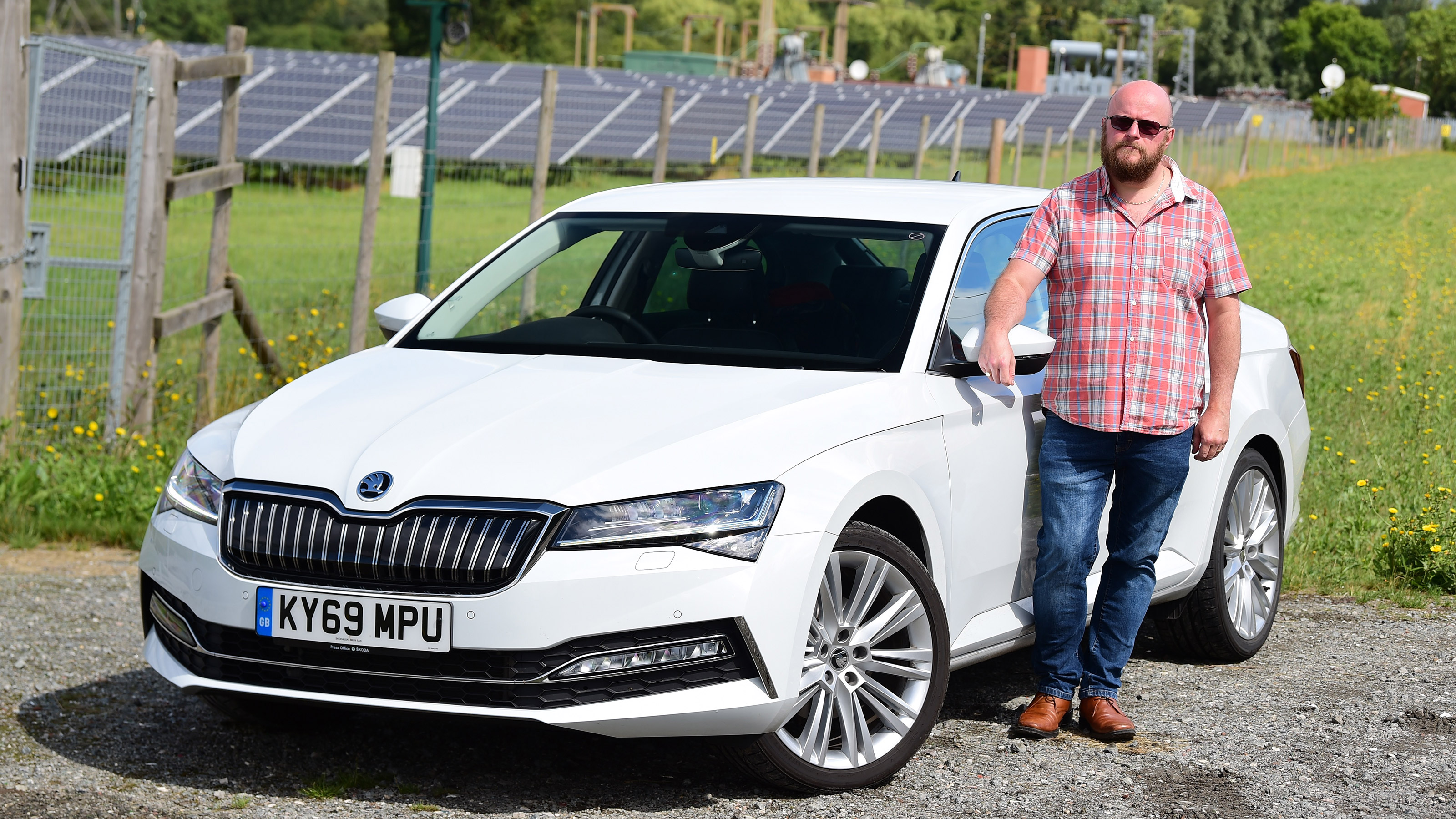 Skoda Superb iV long termer - final report header