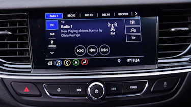 Vauxhall Insignia - screen