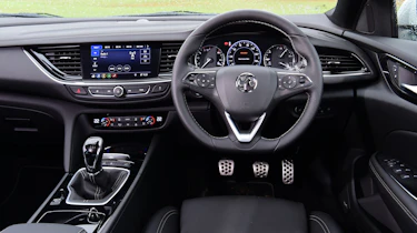 Vauxhall Insignia - interior