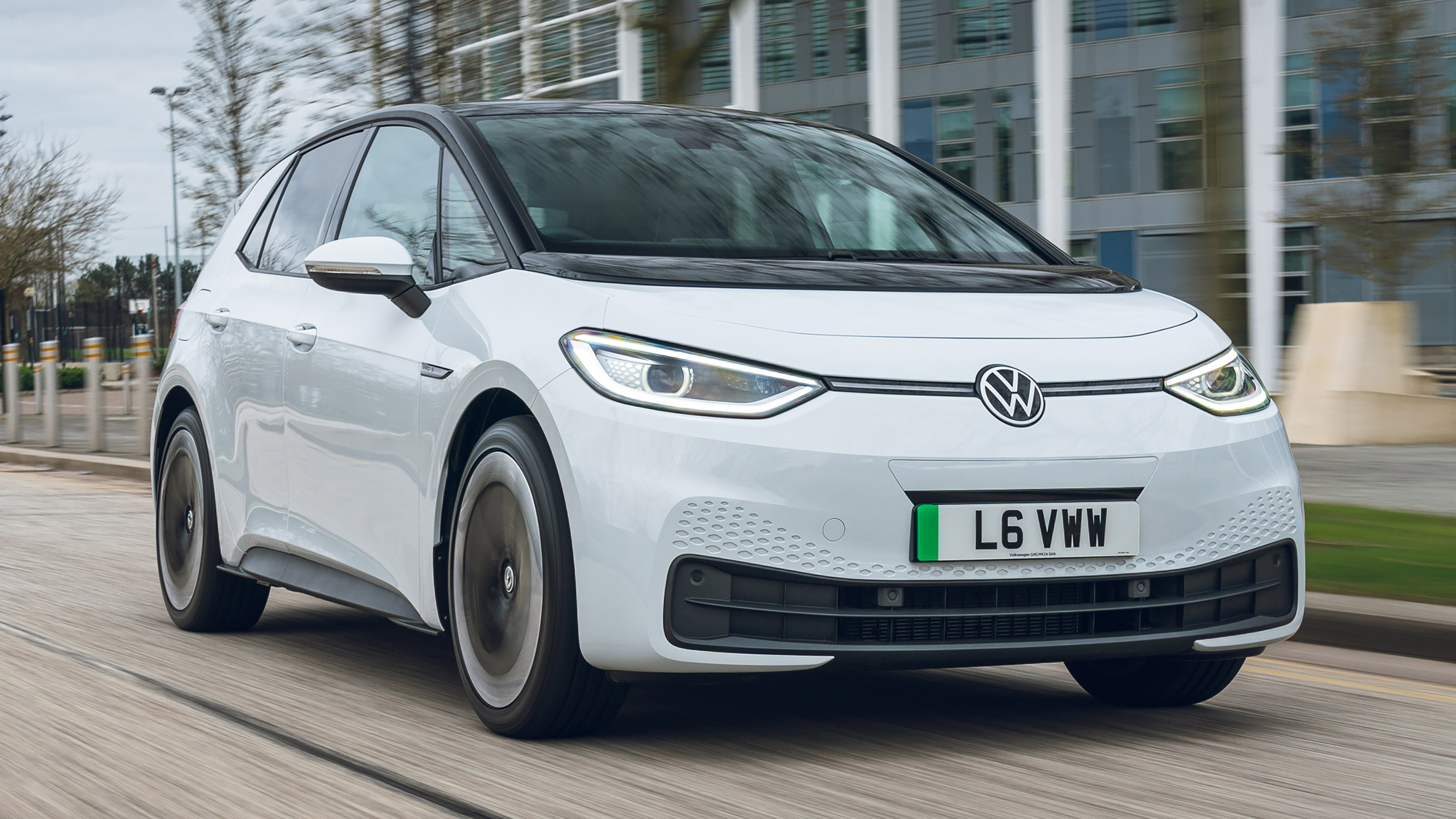Volkswagen ID.3 Tour Pro S - front