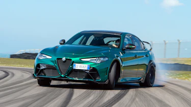 Alfa Romeo Giulia GTAm - front drift