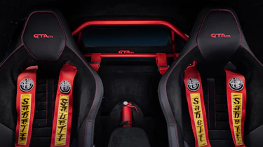 Alfa Romeo Giulia GTAm - seats