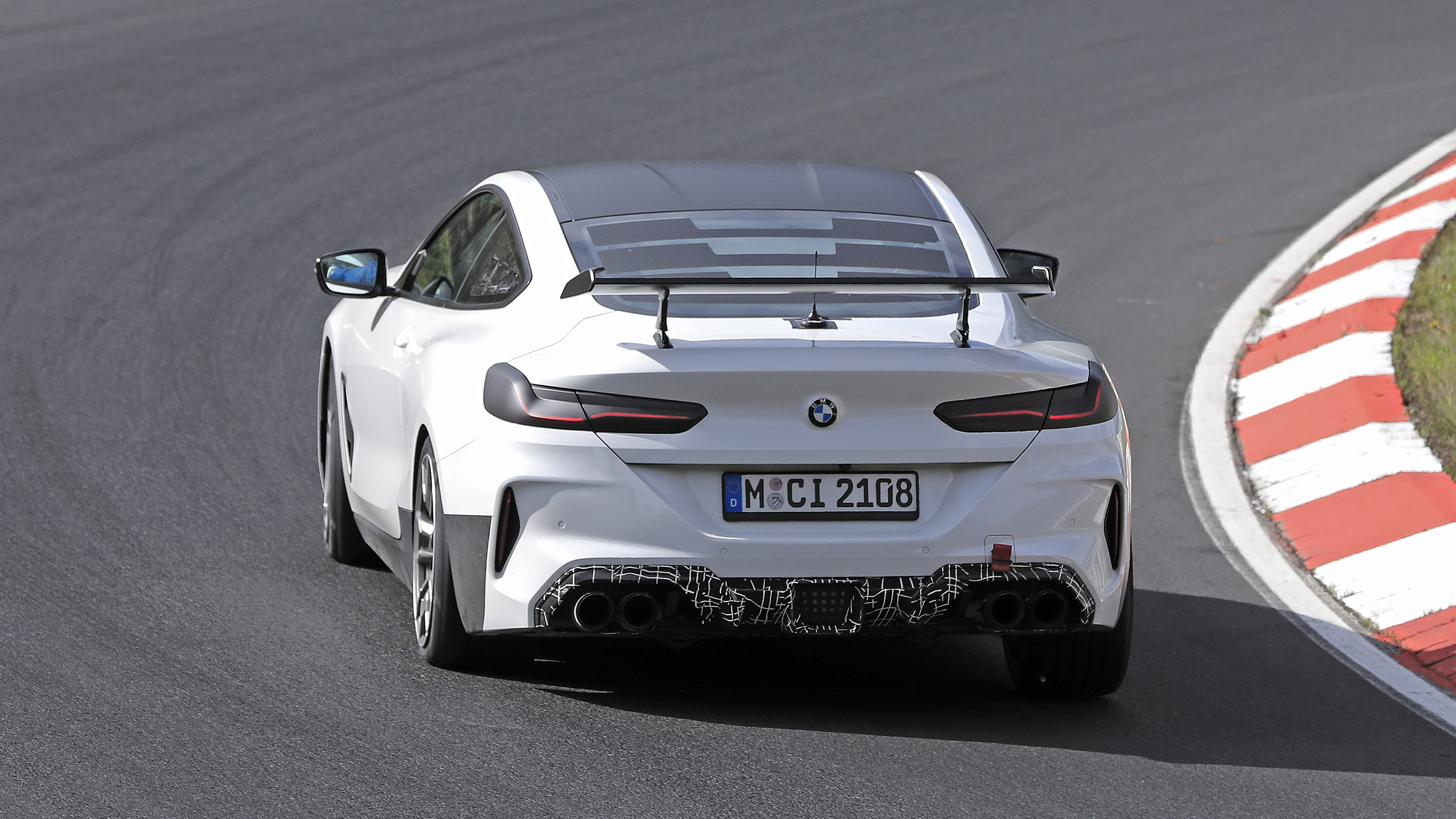 BMW M8 CS - rear