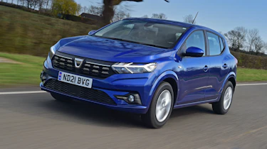 Dacia Sandero driving