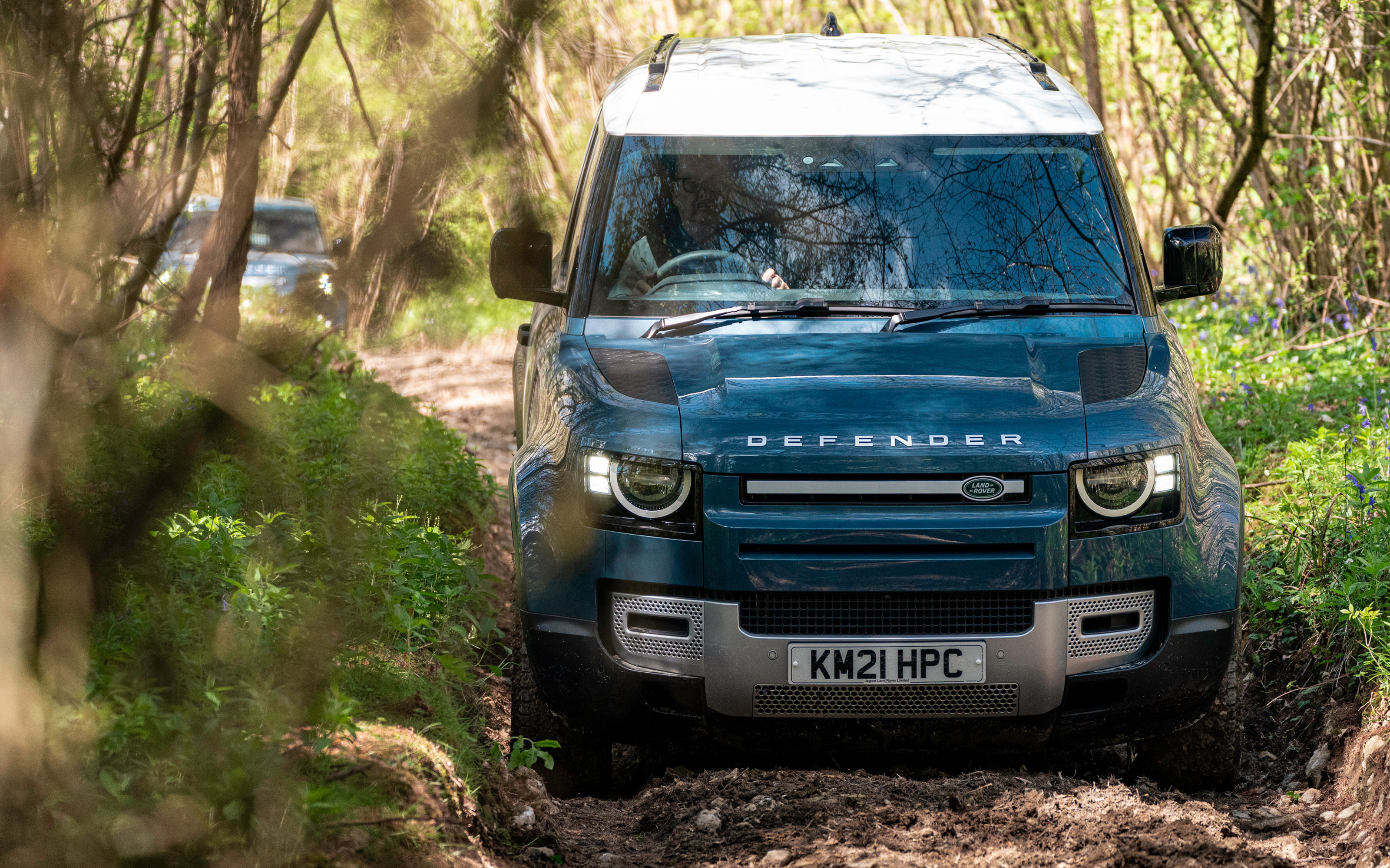 Defender Hard Top - off road front