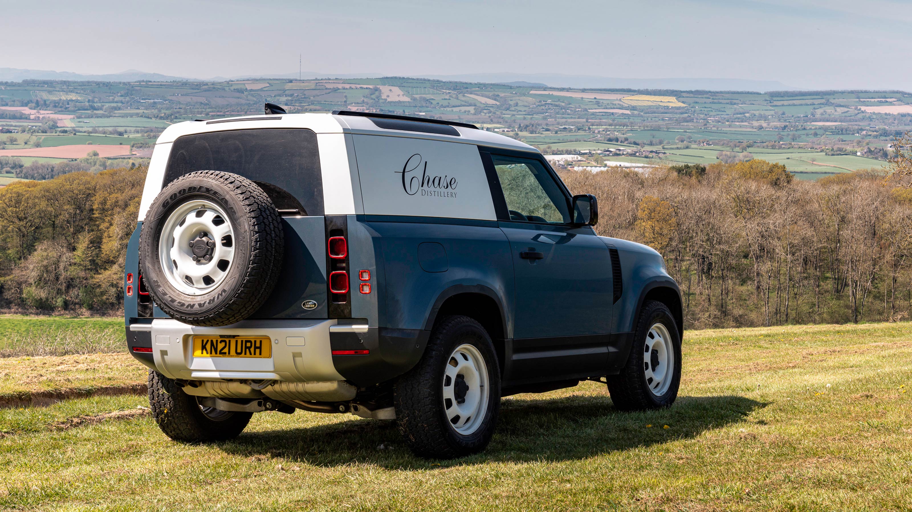 Defender Hard Top - wide rear static