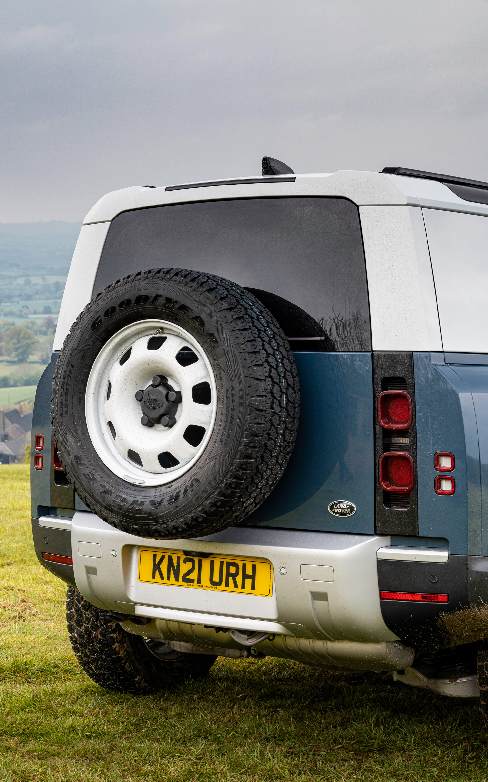 Defender Hard Top - rear static