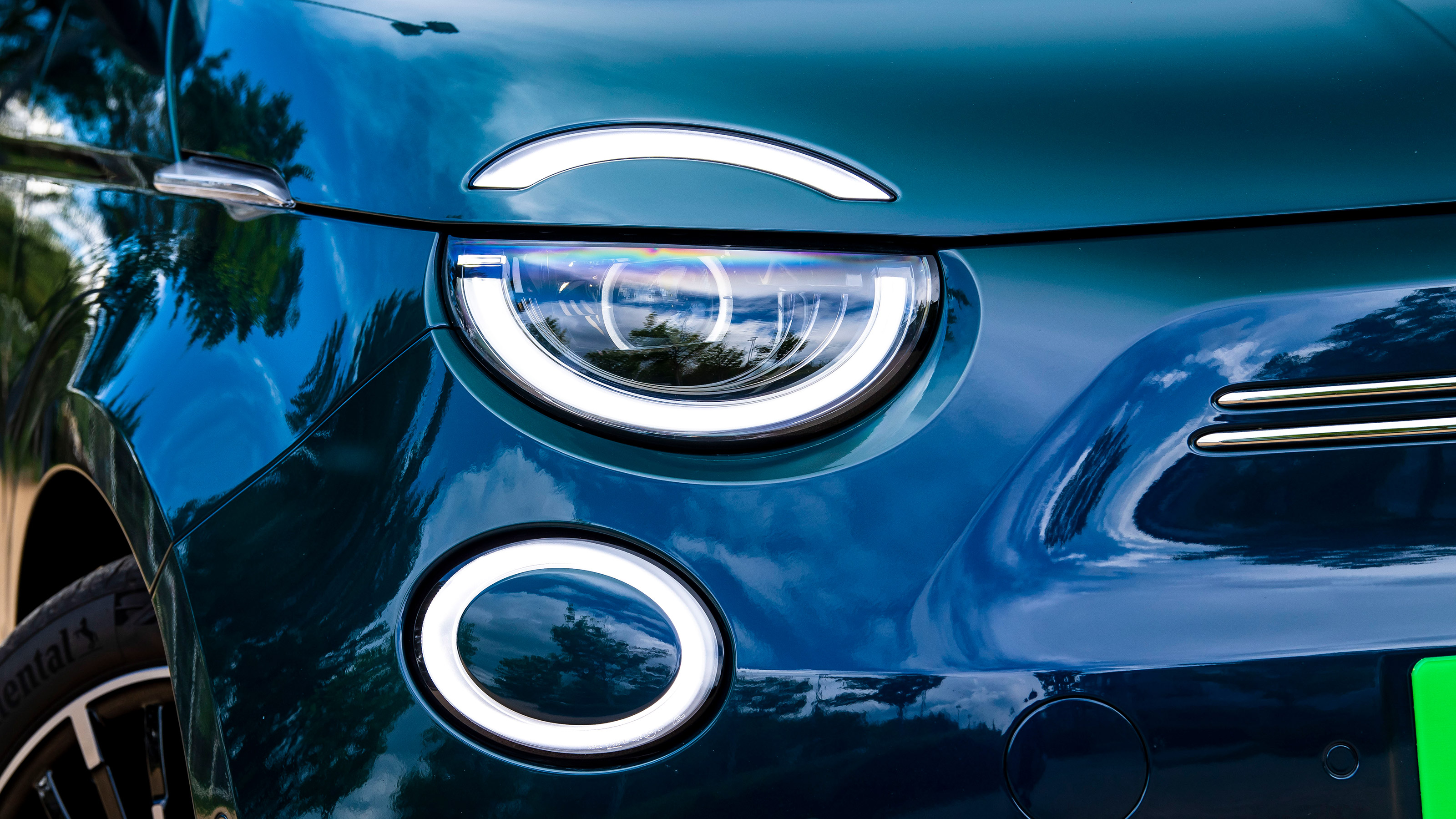 Fiat 500 - front light