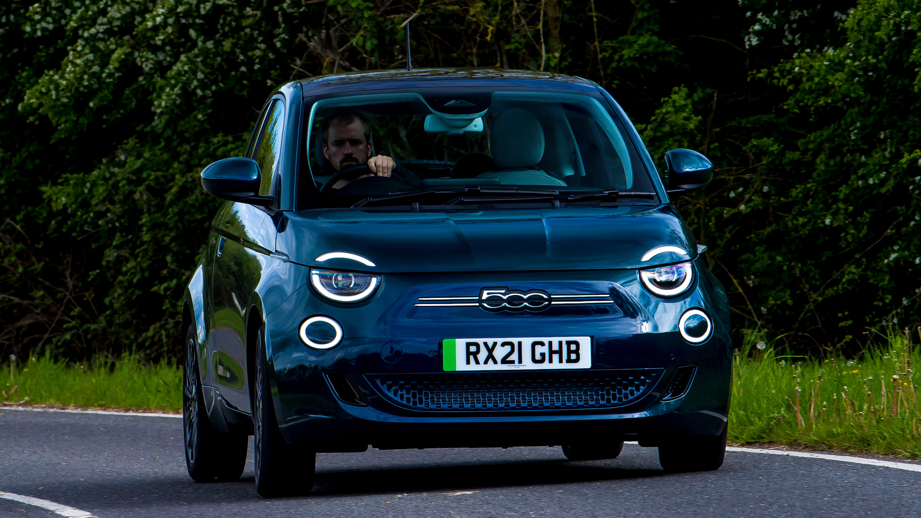 Fiat 500 - front action