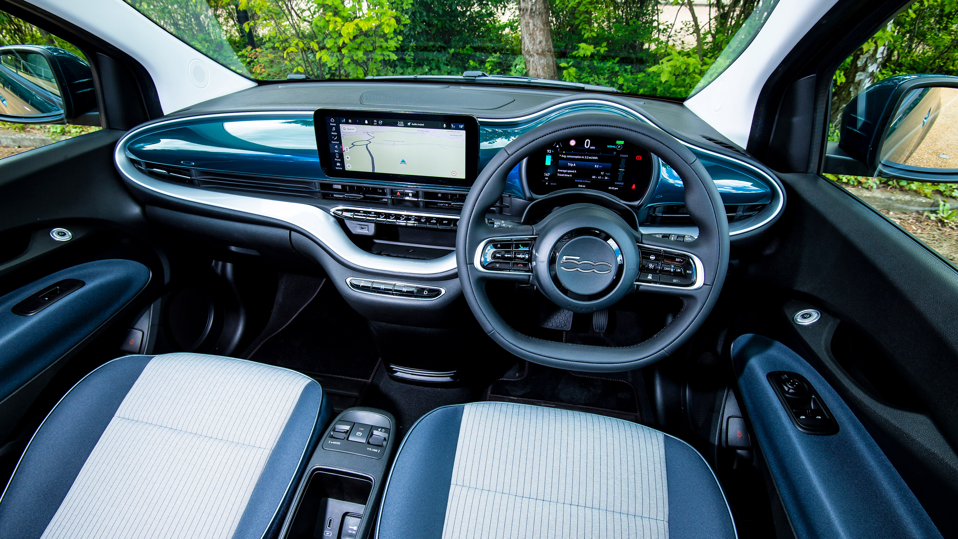 Fiat 500 - cabin