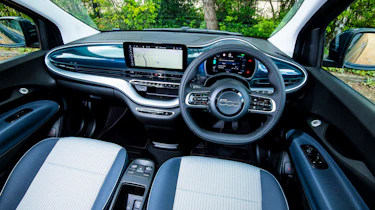Fiat 500 - cabin
