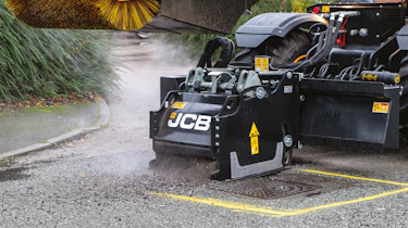 JCB Pothole machine