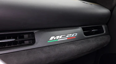 Maserati MC20 - MC20 badge