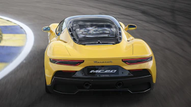 Maserati MC20 - rear action