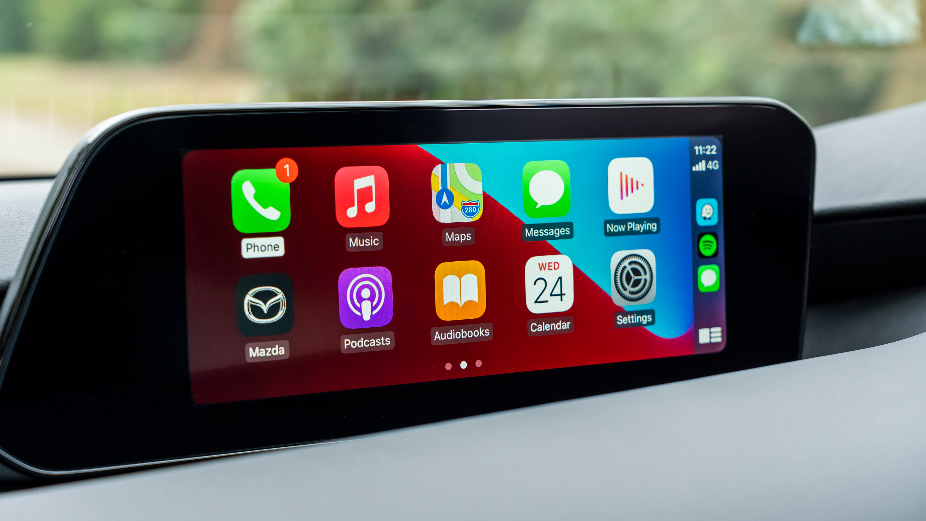 Mazda 3 e-SkyActiv X - CarPlay