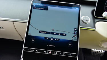 Mercedes S-Class - sat-nav