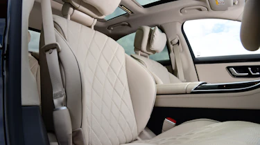 Mercedes S-Class - seats