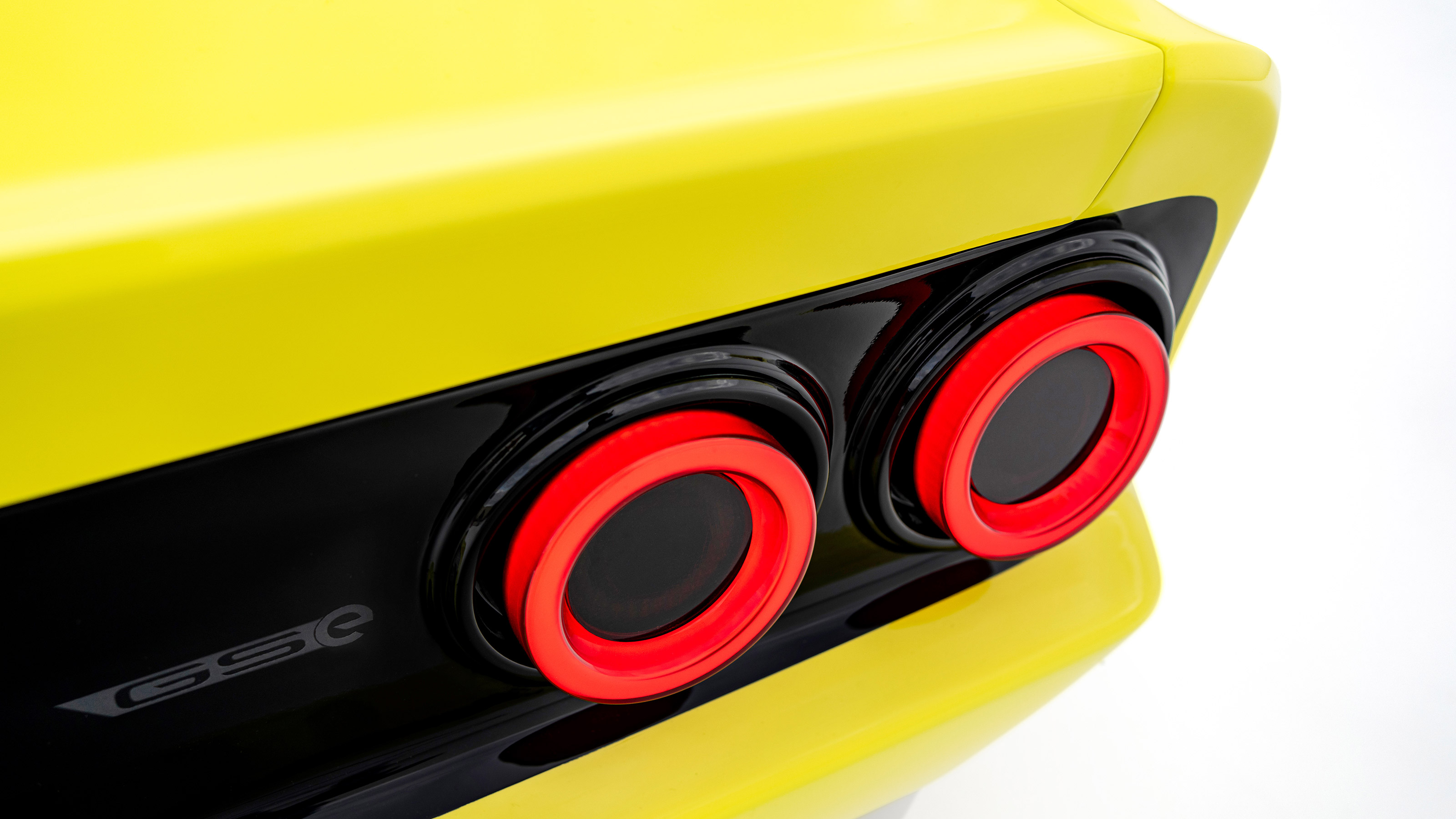 Opel Manta GSe ElektroMOD - rear light detail