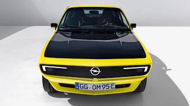 Opel Manta GSe ElektroMOD - full front