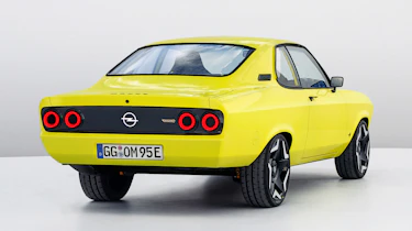 Opel Manta GSe ElektroMOD - rear static