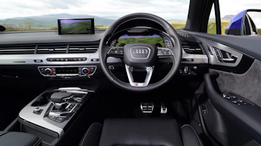Used Audi Q7 - dash