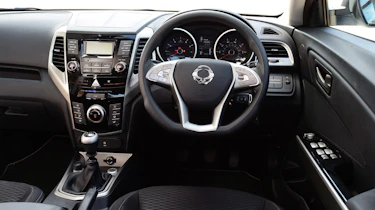 Used SsangYong Tivoli - dash
