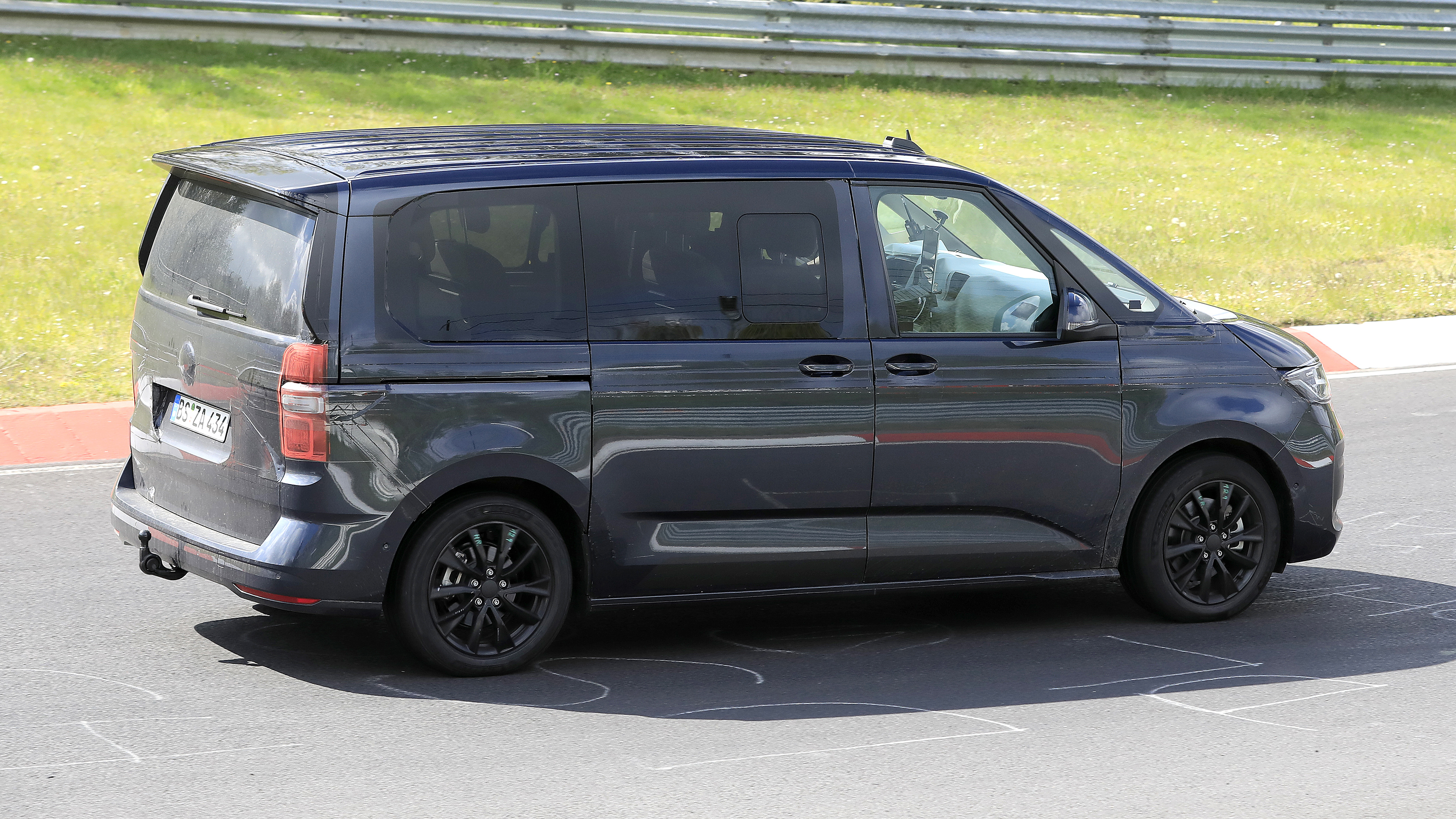 VW T7 spy