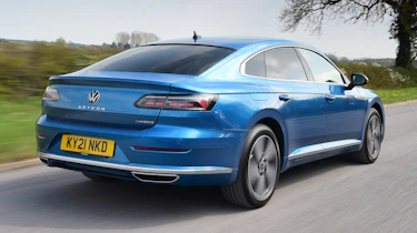 Volkswagen Arteon eHybrid - rear