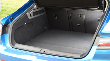 Volkswagen Arteon eHybrid - boot