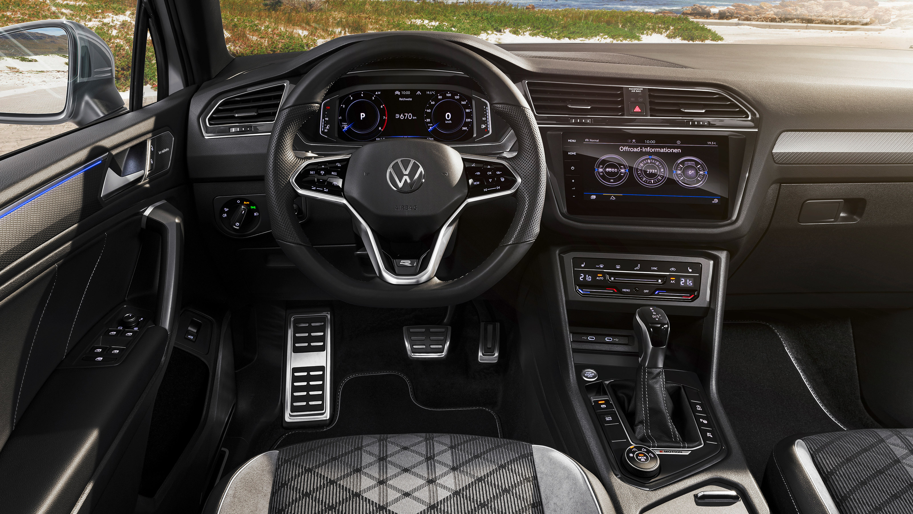 Volkswagen Tiguan Allspace - interior
