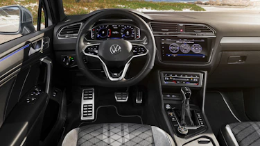 Volkswagen Tiguan Allspace - interior