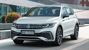 Volkswagen Tiguan Allspace - front tracking
