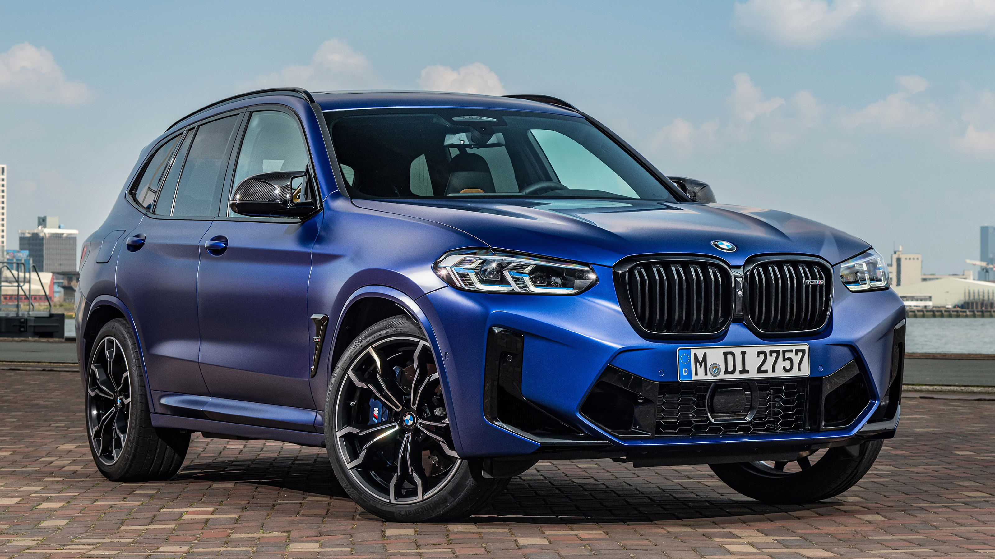 BMW X3 M - front static