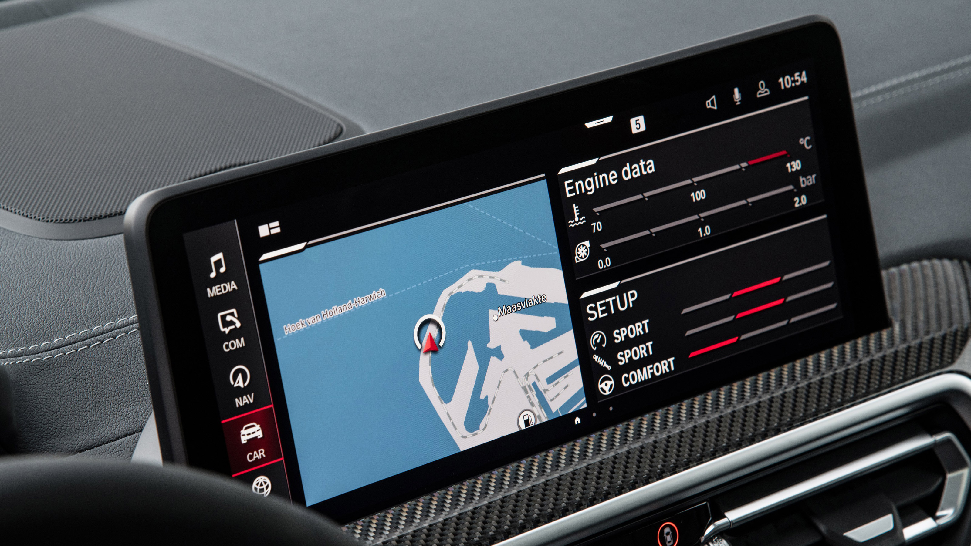 BMW X4 M - sat-nav