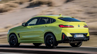BMW X4 M - rear