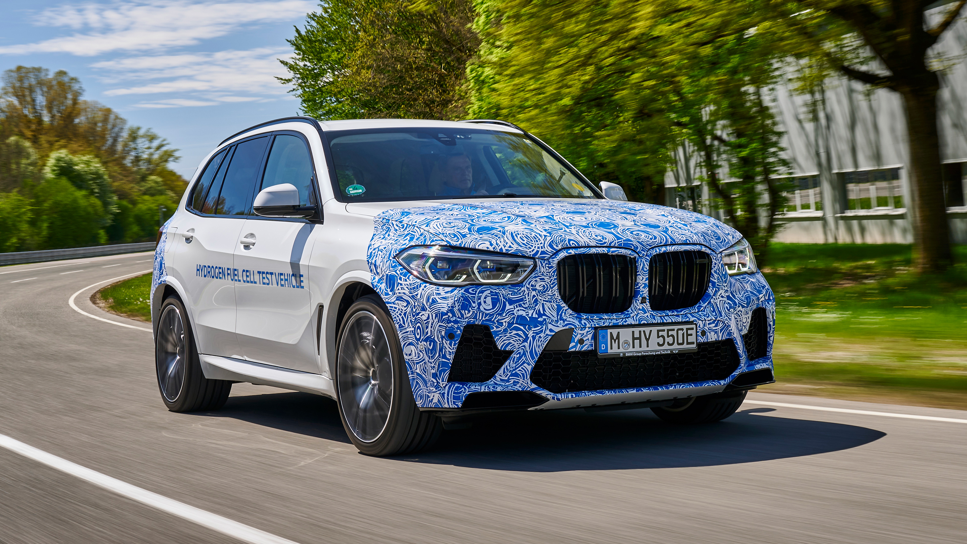 BMW i Hydrogen - front
