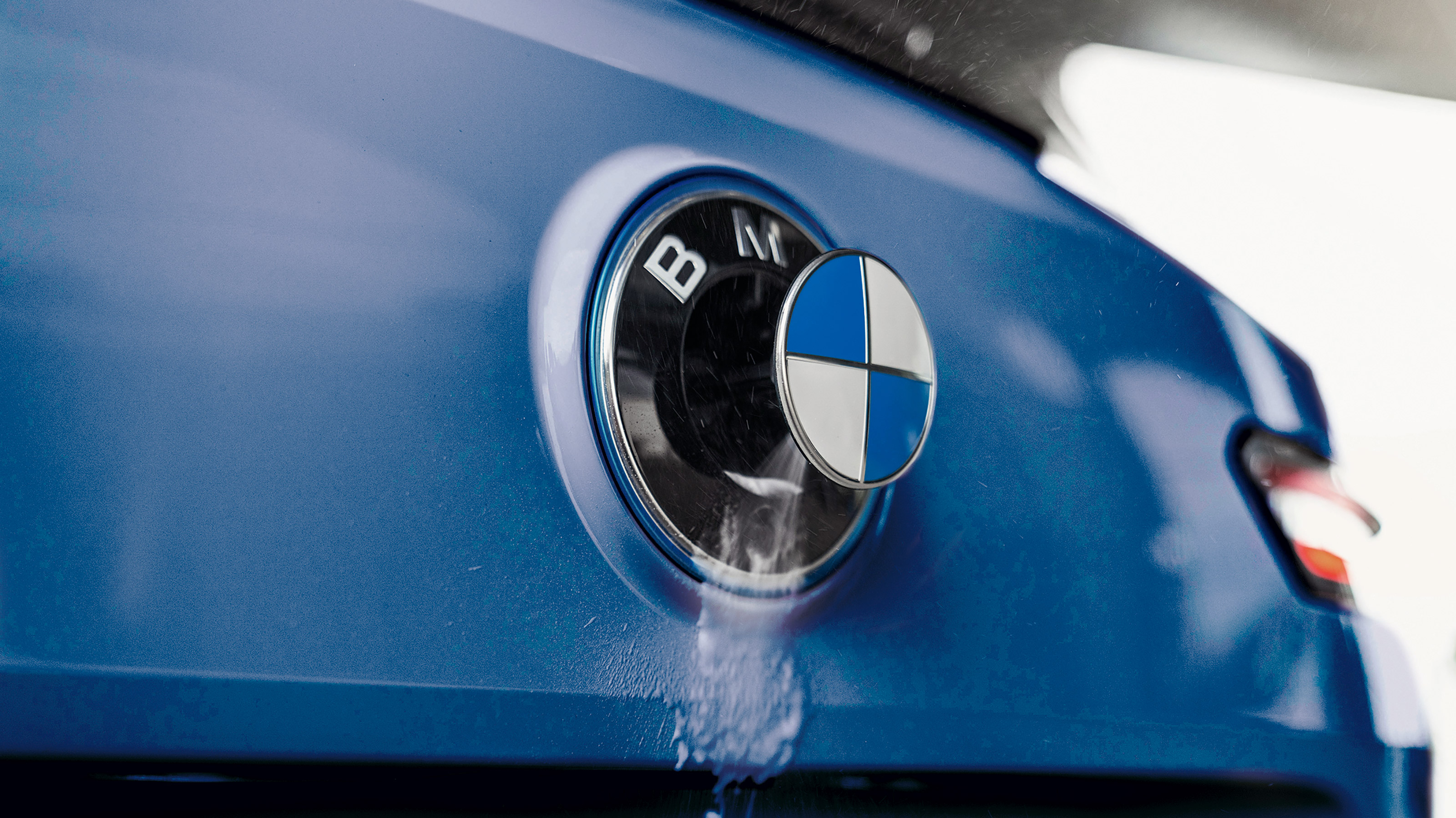BMW iX prototype - detail