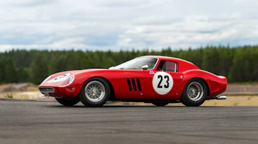 Ferrari 250 GTO - side profile (© RM Sotheby's)