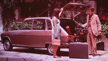 Renault 16 ad poster