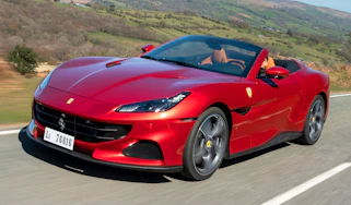 Ferrari Portofino M - front tracking