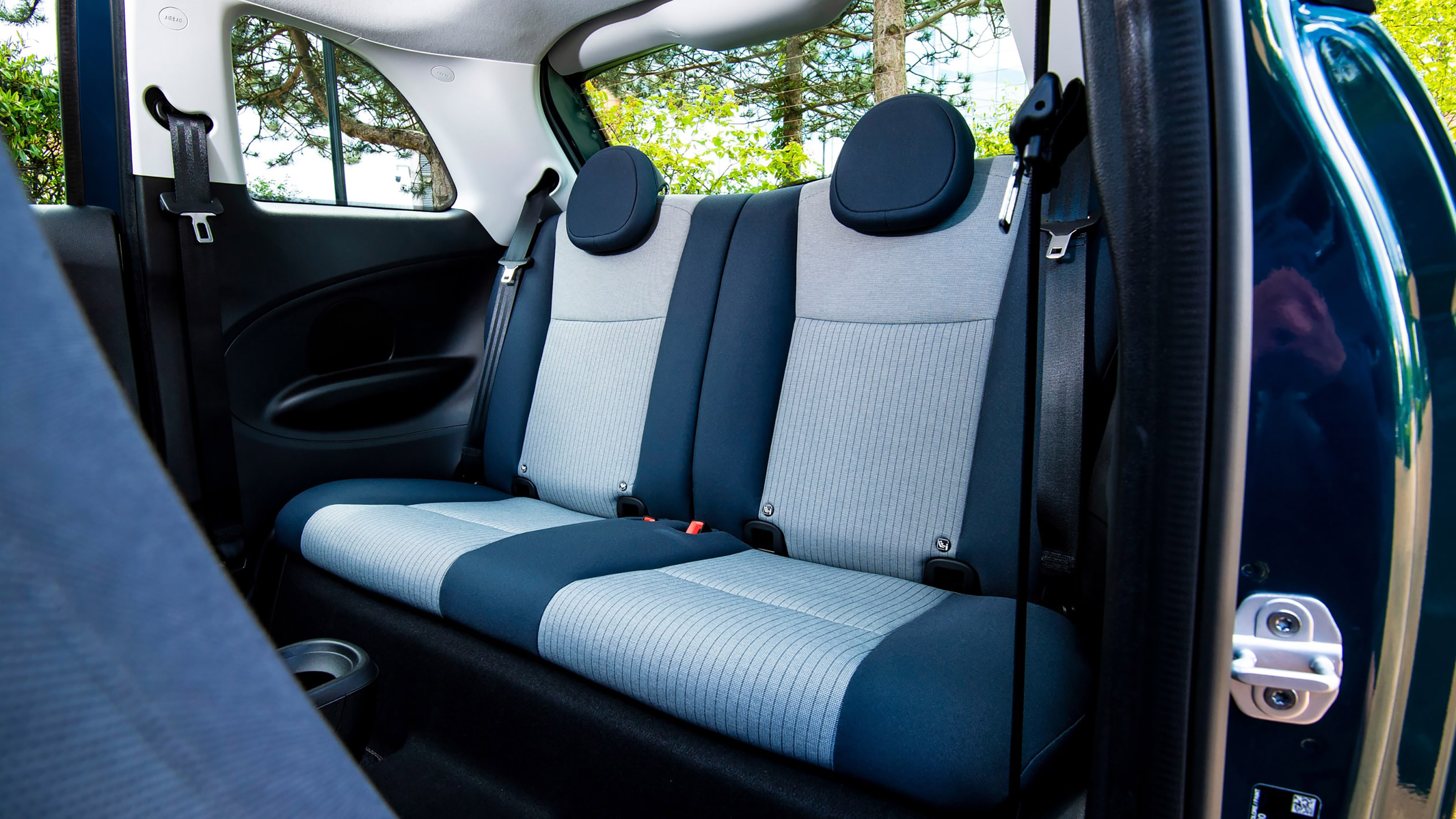 Fiat 500 - rear seats