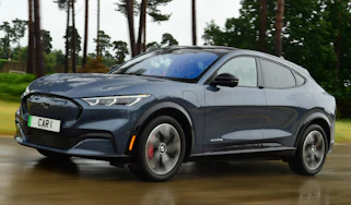 Ford Mustang Mach-E Extended Range AWD - front