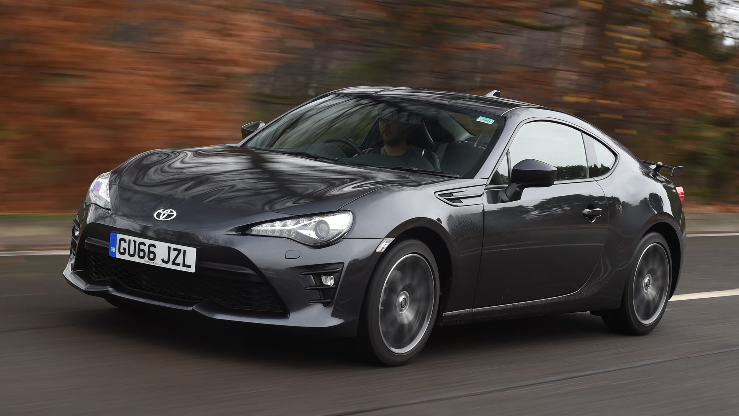 Best Japanese modern classic cars - Toyota GT86