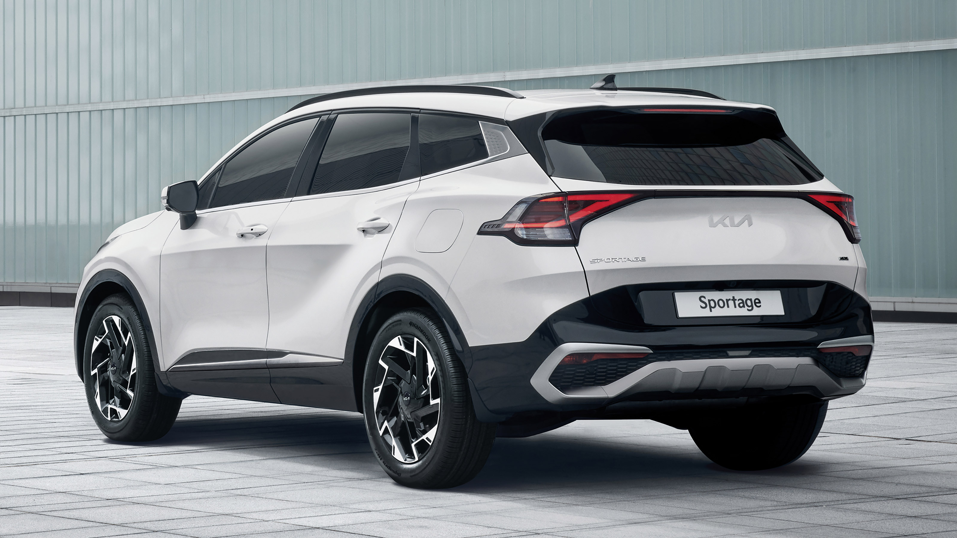 Kia Sportage - rear