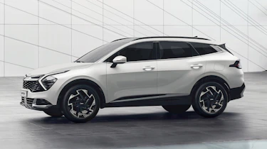 Kia Sportage - side