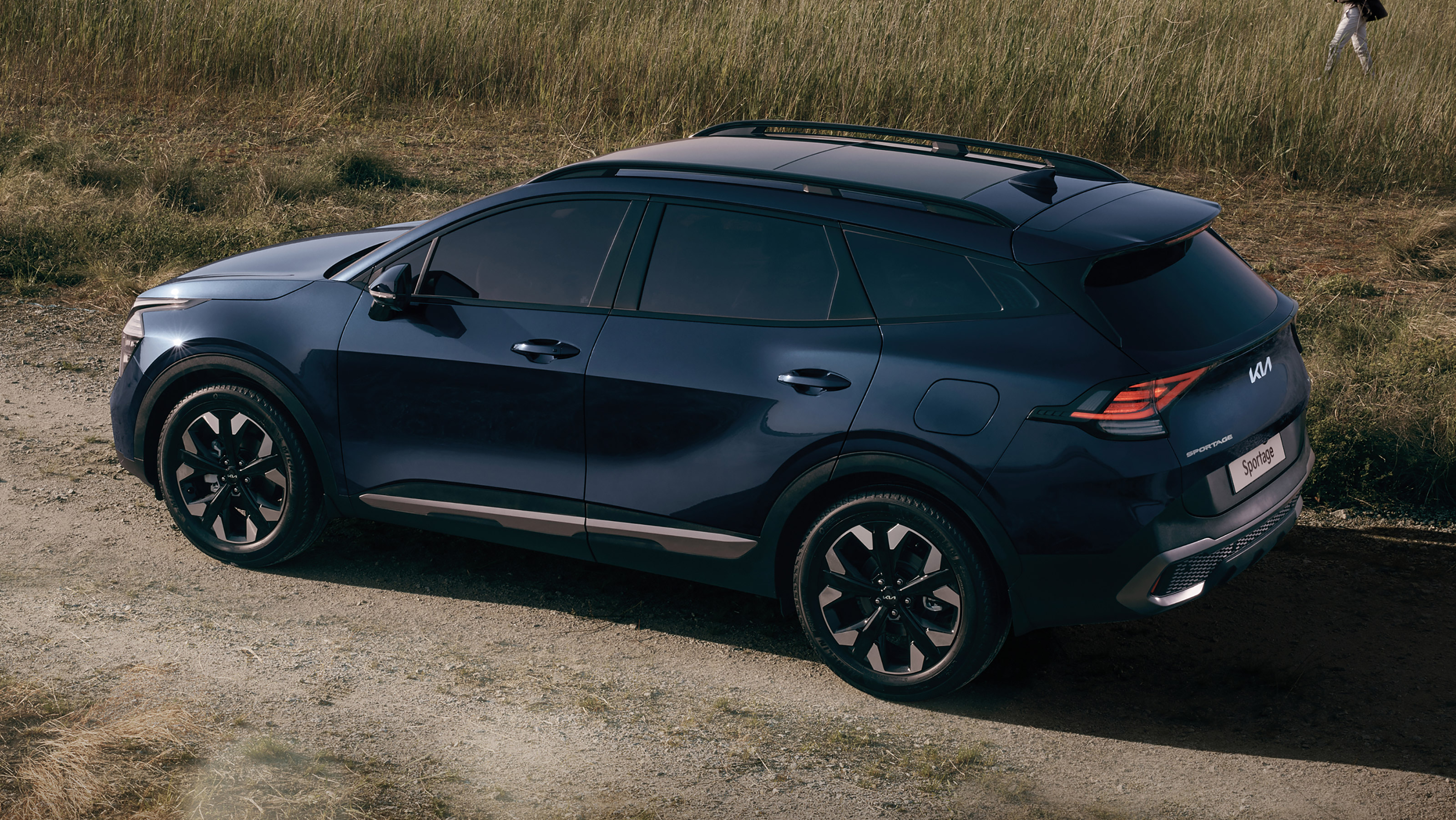 Kia Sportage - rear blue